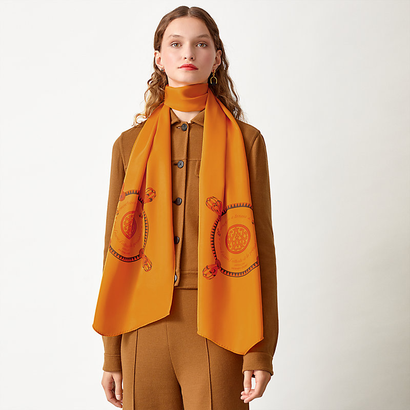 上品【HERMES】カシミア100％で首元暖か☆ Blason(ブラソン) 上品【HERMES】カシミア100％で首元暖か☆ Blason(ブラソン)